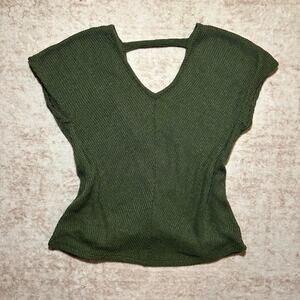 Daytrip open back olive green ribbed knit blouse size small
